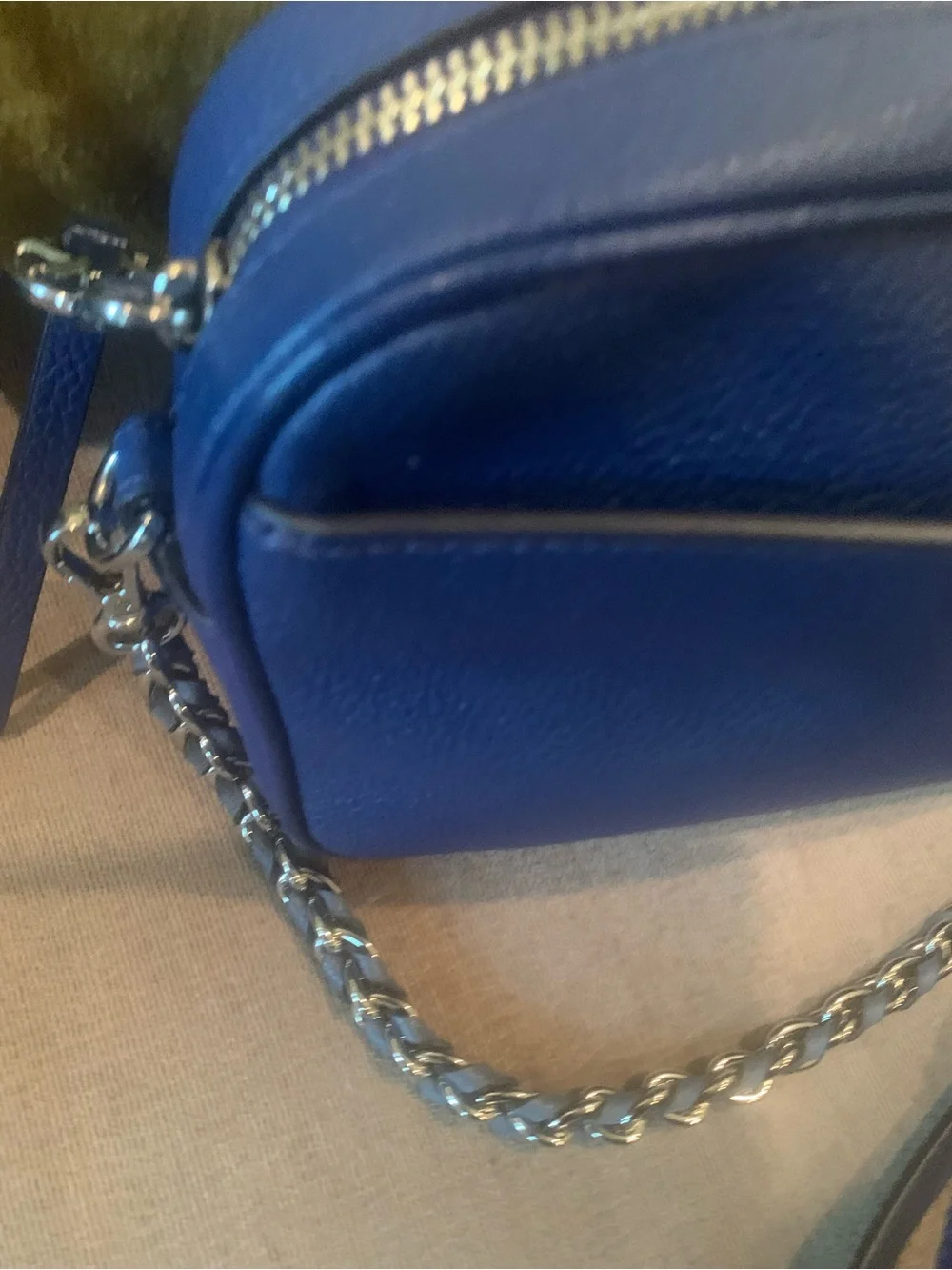 🍂 SALE🐿️ M KORS JET SET XBODY BRAID LEATHER HANDLE BLUE CLASSY W/ BLUE JEANS!